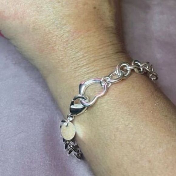 The Love Heart Link Bracelet in 925 silver - Picture 9 of 10